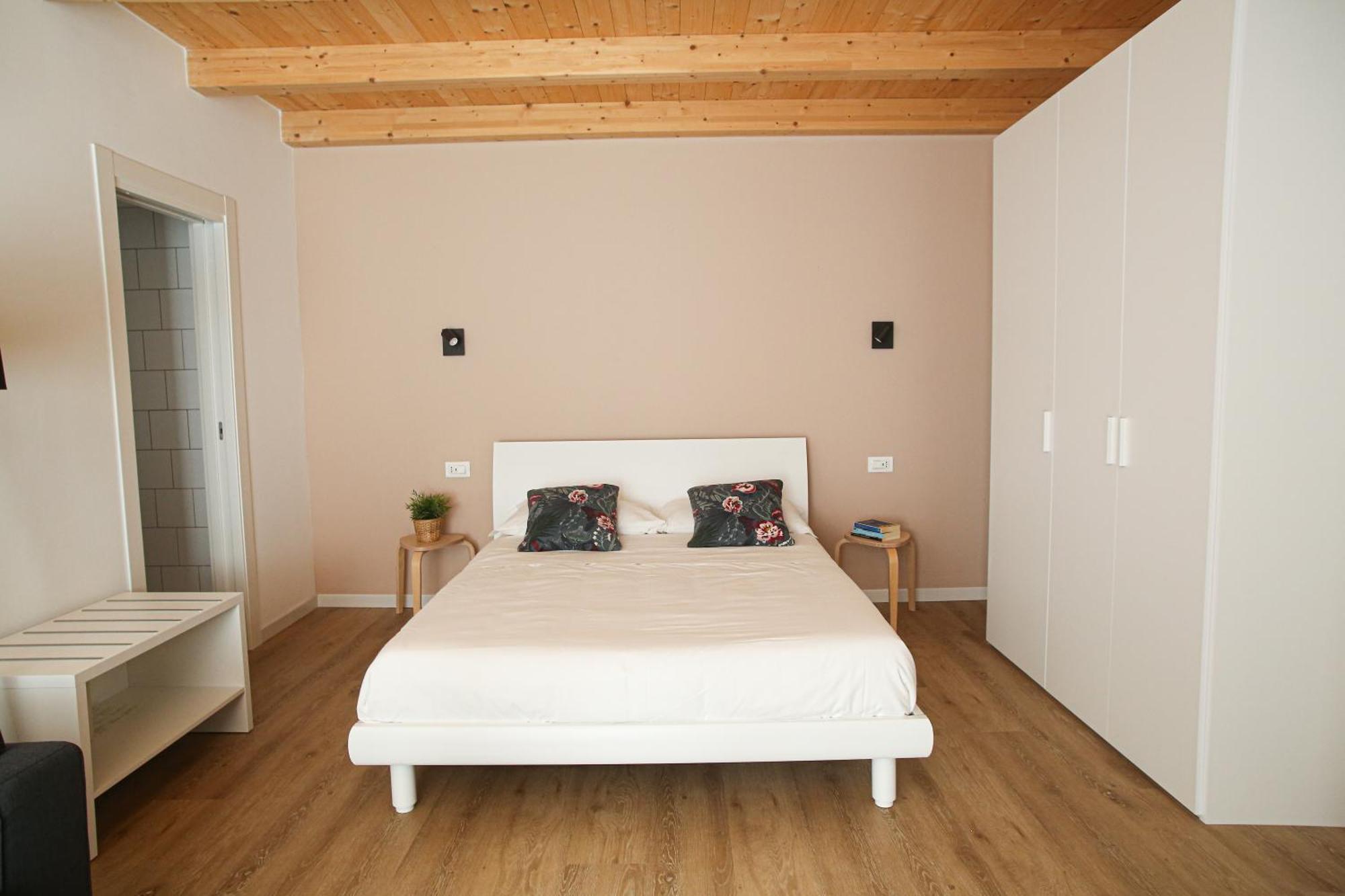 Aloe Comfort Rooms Pescara Bagian luar foto