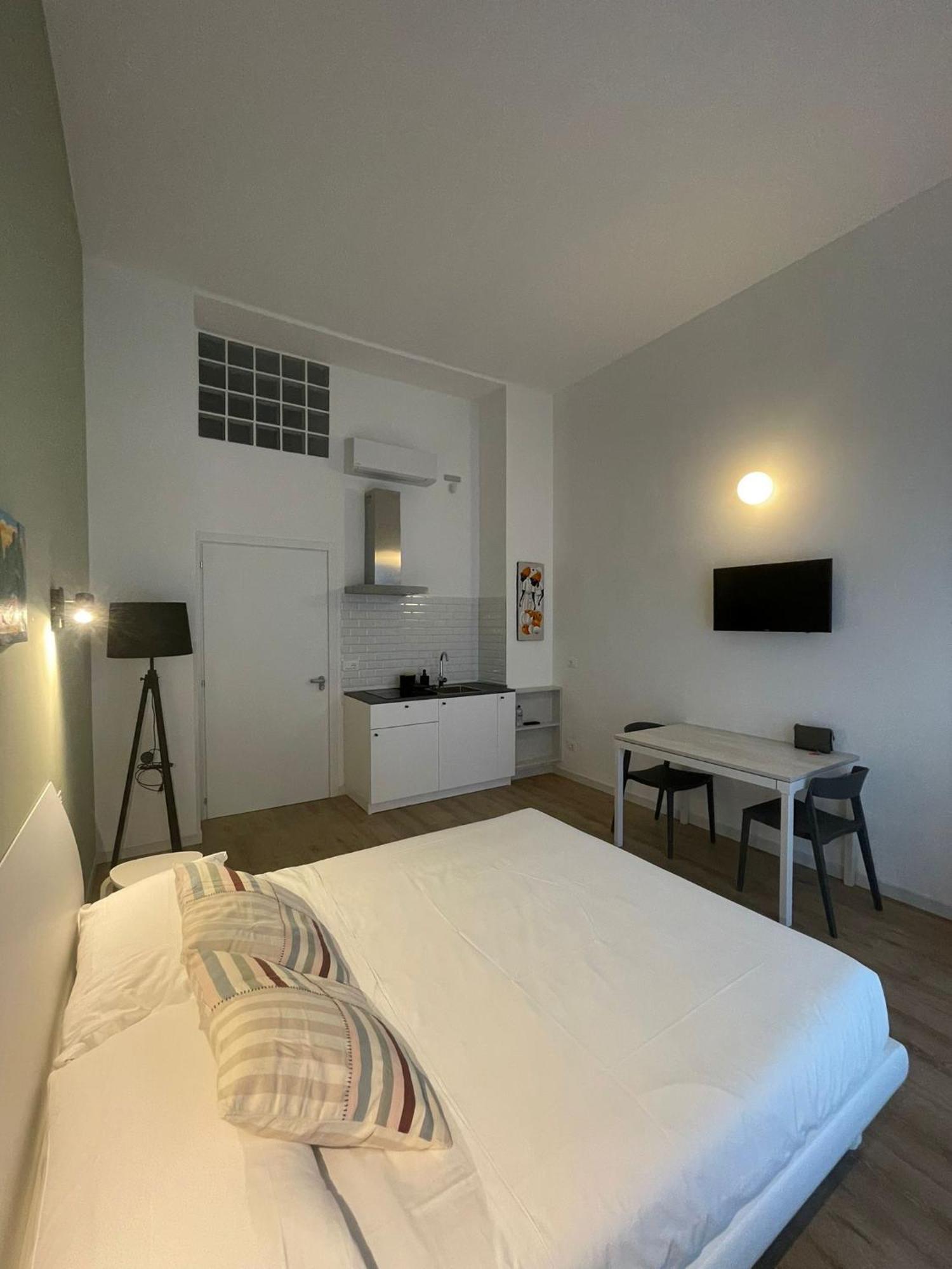 Aloe Comfort Rooms Pescara Bagian luar foto