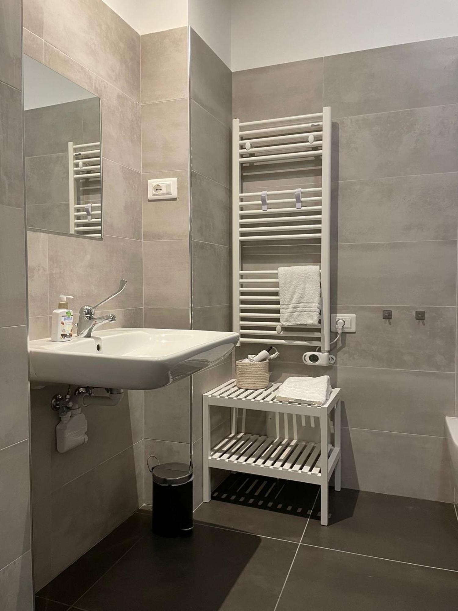 Aloe Comfort Rooms Pescara Bagian luar foto